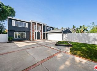 6257 Lindley Ave, Reseda, CA 91335