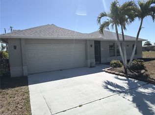 3723 Pelican Blvd, Cape Coral, FL 33914