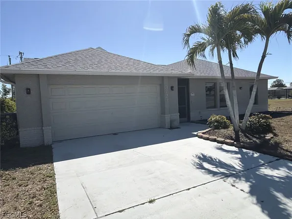 3723 Pelican Blvd, Cape Coral, FL 33914