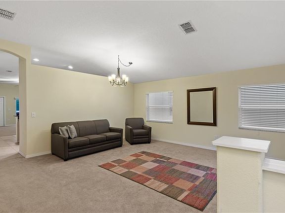 3rd image of 18248 Holland House Loop