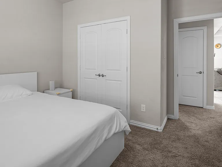 5801 Fuder Dr — Photo 18