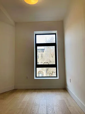 Rented by Roomeze | media 6