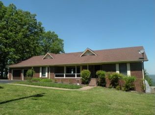 1502 Mountain Brow Rd E, Fort Payne, AL 35967