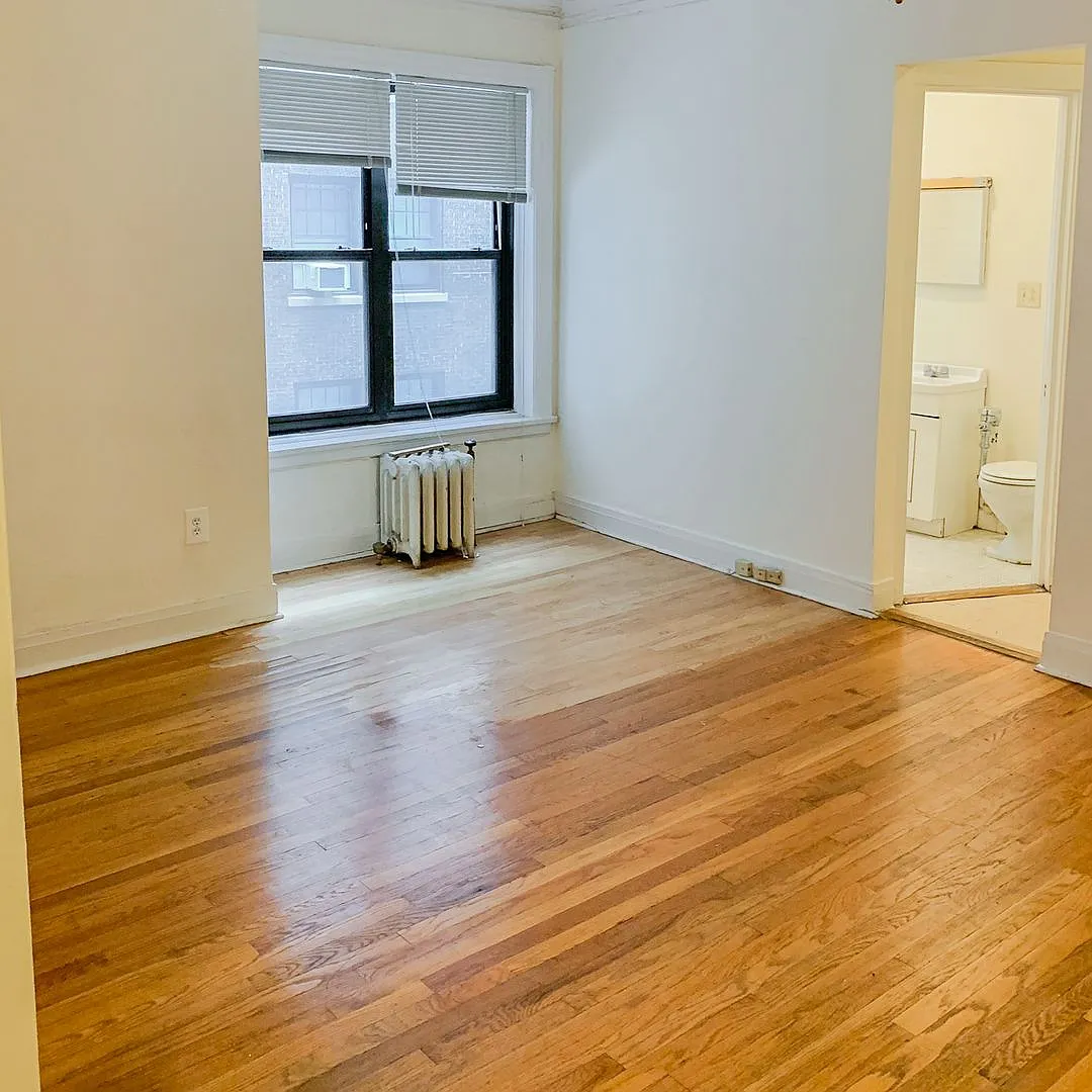 Studio, 423 sqft, $1,535 — Photo 2