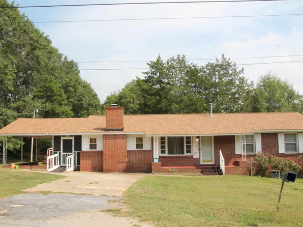 109 Riddle St, Laurens, SC 29360