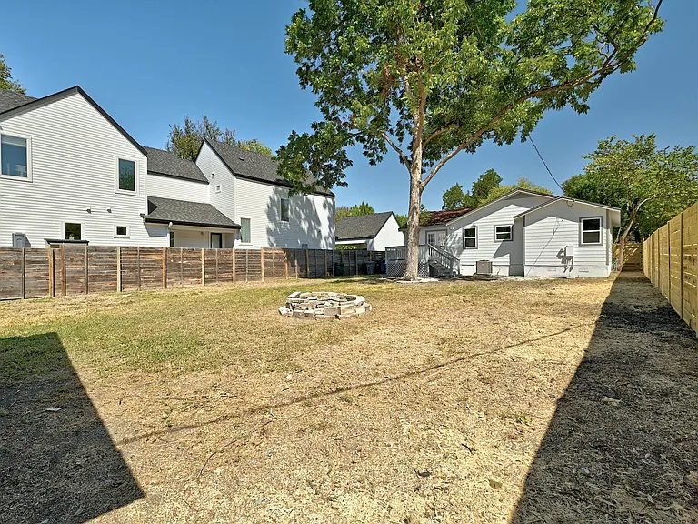 203 Nelray Blvd — Photo 20