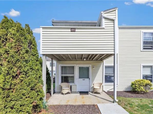 407 East Mitchell Avenue #407, Cheshire, CT 06410