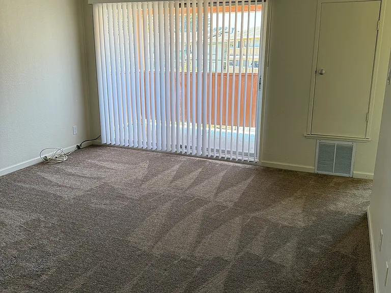 90 Ward Ct #1 — Photo 3
