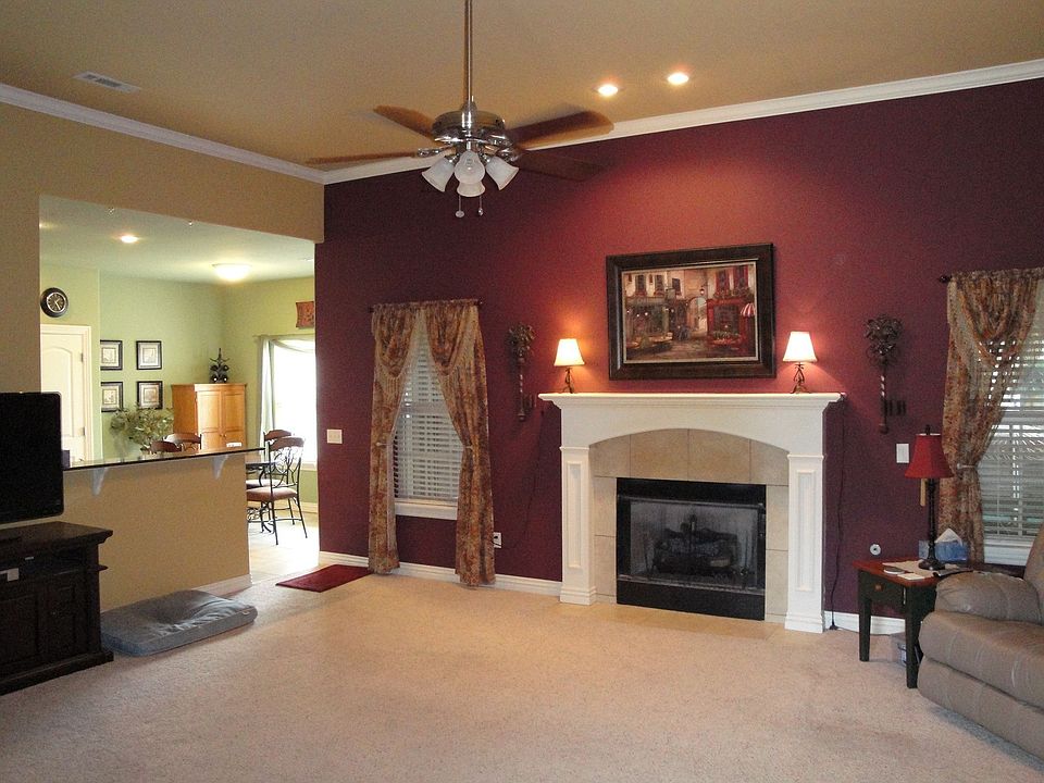 1st image of 1010 S 26th St