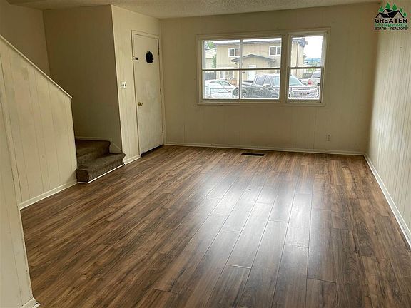 2nd image of 1215 McCarty Ave