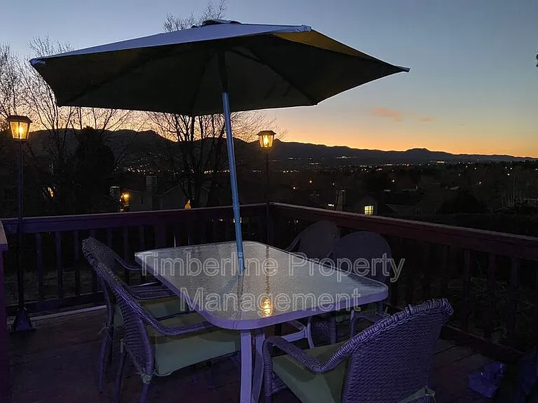 7045 Sproul Ln — Photo 7