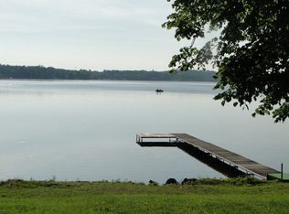 N4298 Alpine Village Ln, Cambridge, WI 53523