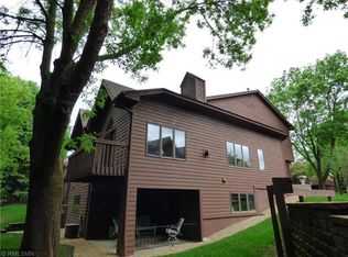 12558 Parkwood Dr, Burnsville, MN 55337
