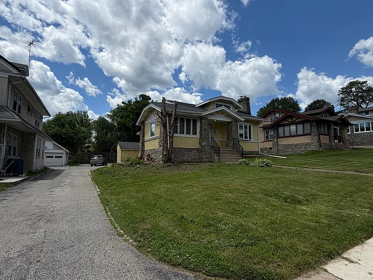 302 Shadeland Ave — Photo 27