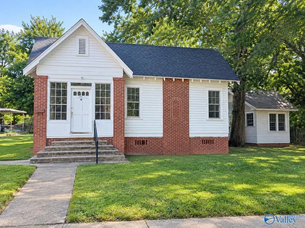 1212 Jupiter St, Gadsden, AL 35901