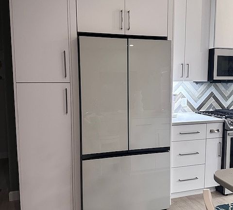 4th image of 1601 Ocean Dr APT 05