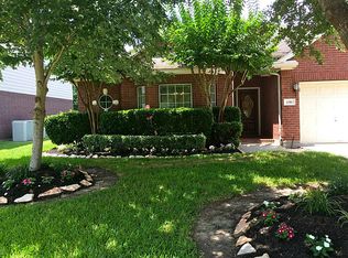 4316 Grove Park Dr, League City, TX 77573