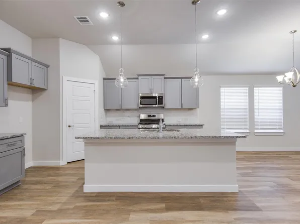1716 Everitt Trl, Haslet, TX