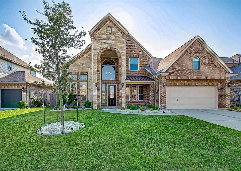 1st image of 2206 Trocadero Ln