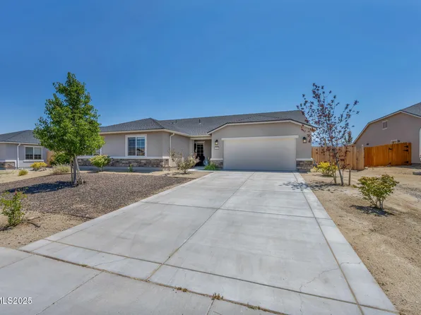 251 Snow Ln, Dayton, NV 89403