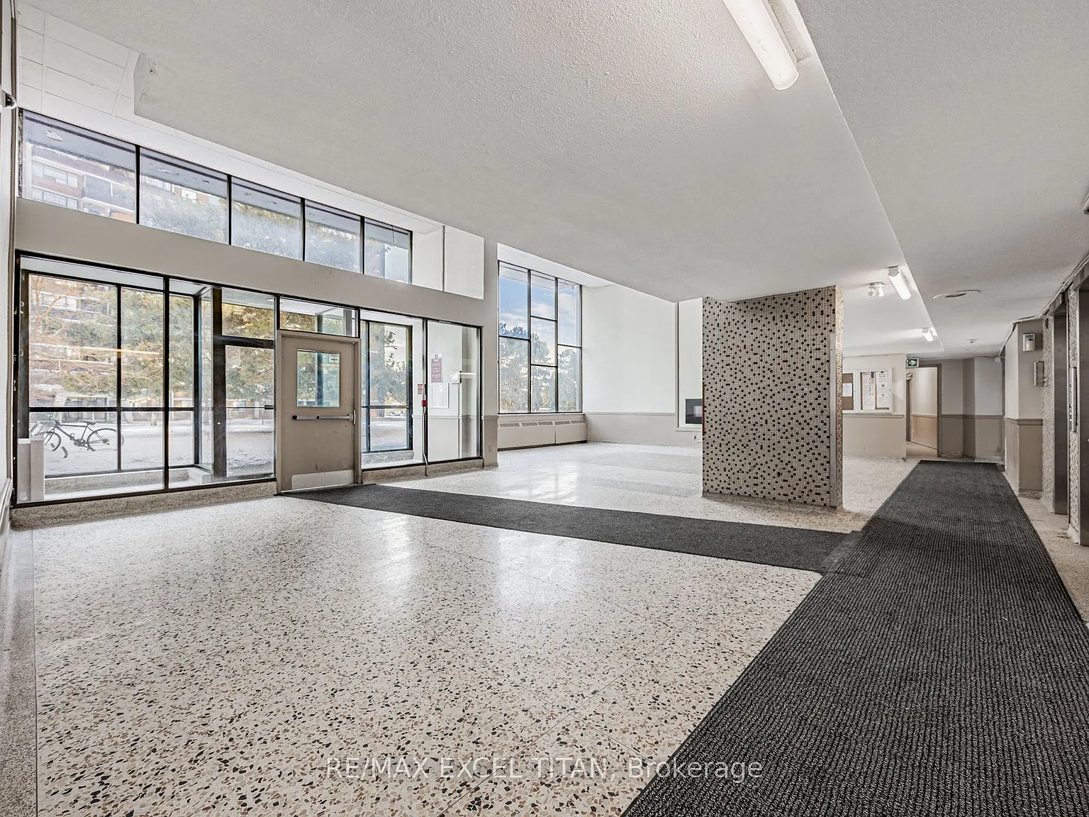 3 bed, $2,600 — Photo 2