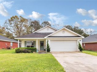 1700 Donham Dr, Mobile, AL 36618