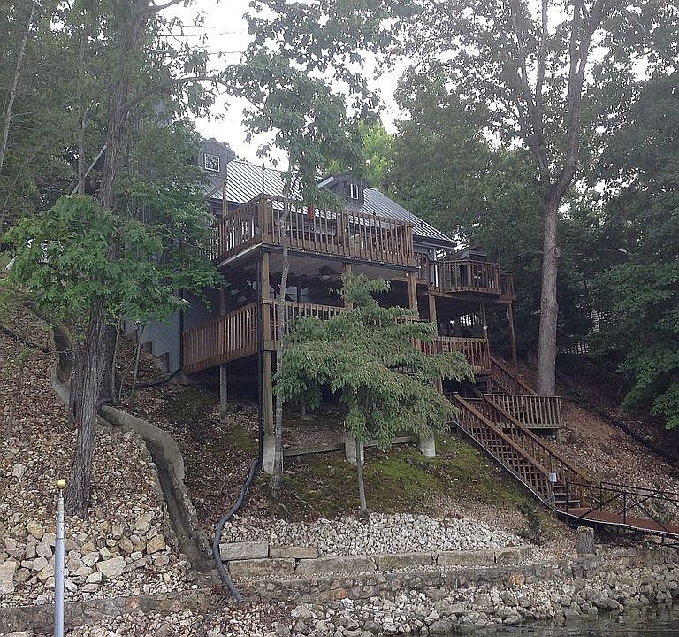 1st image of 373 Wildwood Shores Ct