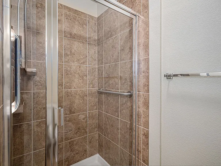 3946 Pecos Trl — Photo 15