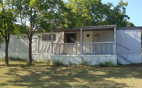 2nd image of 308 Oak Dr
