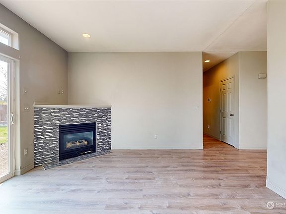 5th image of 1223 SE Falbo Drive