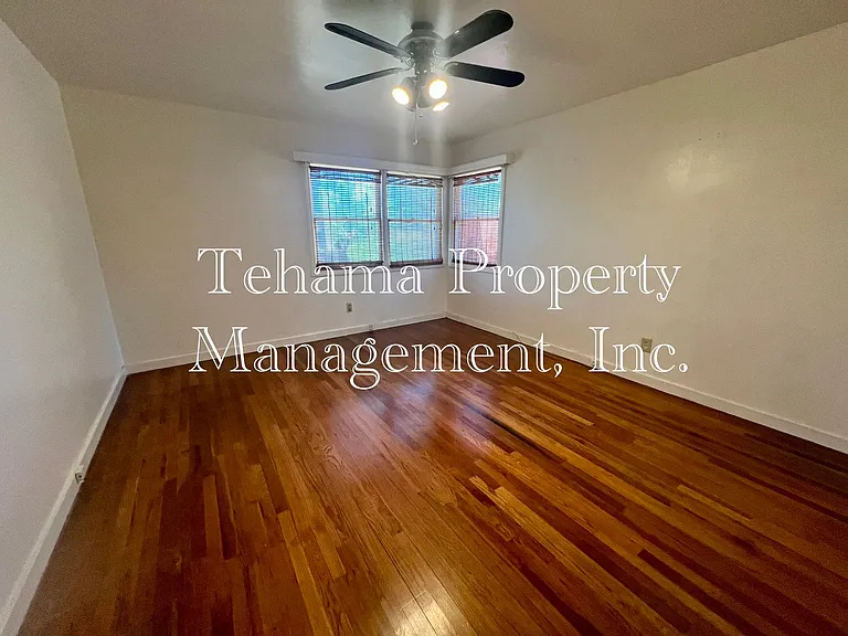 13650 Saint Marys Ave — Photo 7