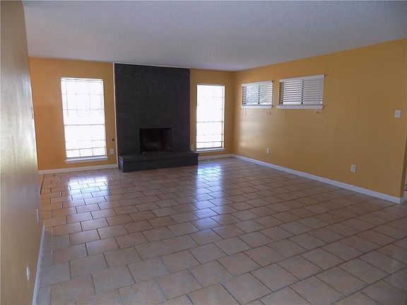 4th image of 5040 Trojan Dr