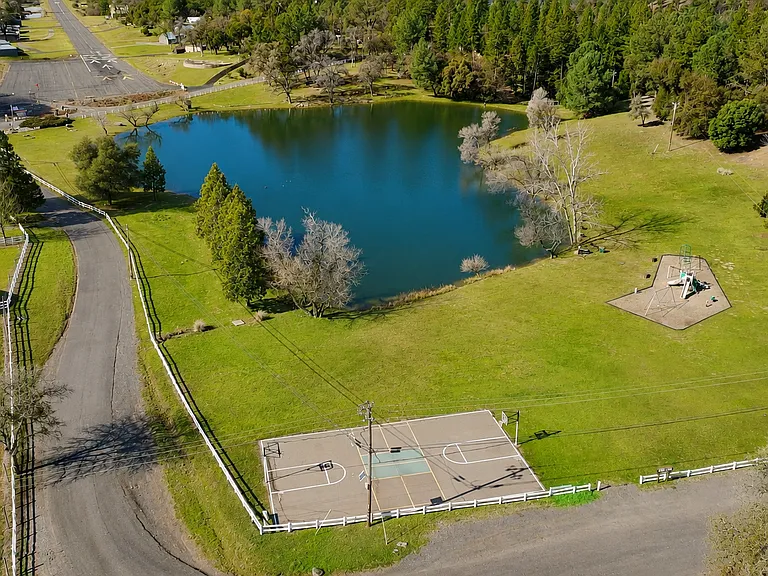 Dyer Lake Park _ Kids can enjoy the lake and sandy beach, basketball hoops, play structures, and wide-open fields perfect for running, playing, and spending the day outdoors with family and friends.