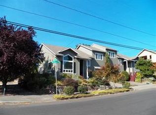 803 SE Umatilla St, Portland, OR 97202