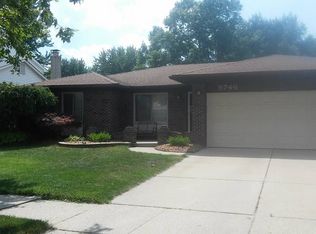 9746 Rose St, Taylor, MI 48180