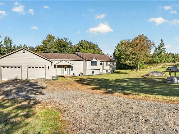 4th image of 384 Jacob Buck Pond Road