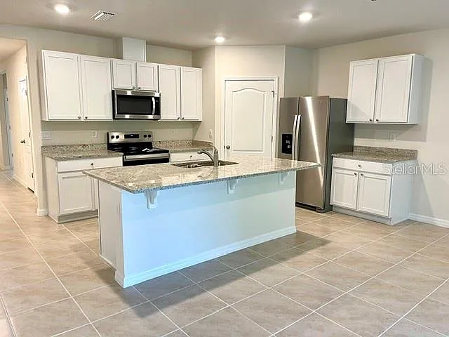 1950 Deep Lake Cir — Photo 11