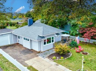 50 Walnut St, Keyport, NJ 07735