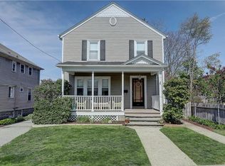 45 Buckthorne Ave, Riverside, RI 02915