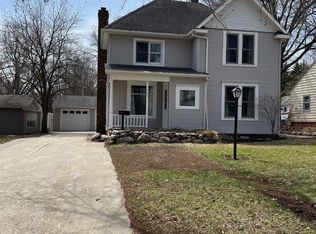 507 20th St, Spirit Lake, IA 51360
