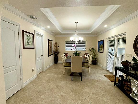 5th image of 27 Abaco Rd