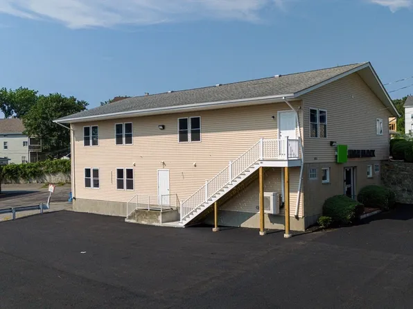 1321 S Main St, Fall River, MA 02724