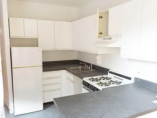 Rented by Cavanagh Properties LLC | media 49