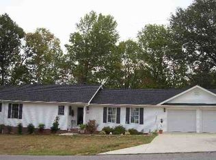 428 Carriage Cove Rd, Cadiz, KY 42211