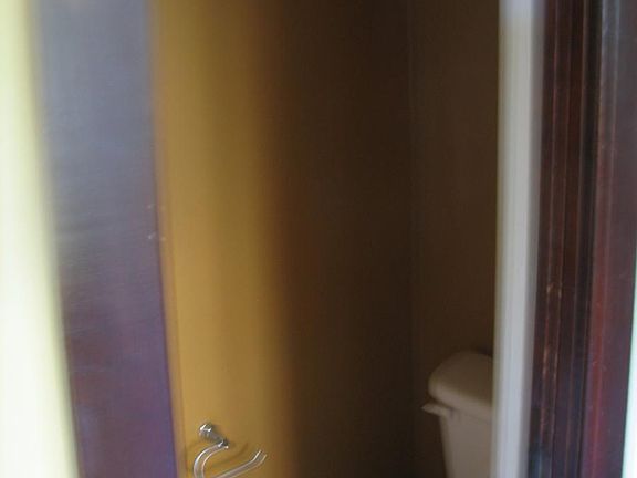 Downstairs 1/2 Bathroom