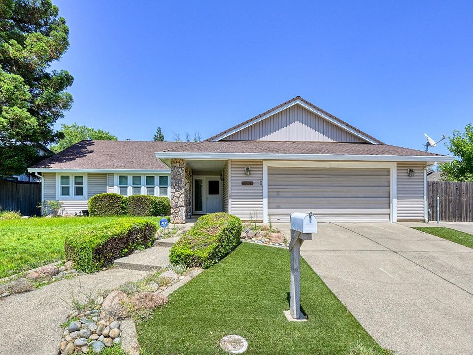 1st image of 1612 Presidio Way
