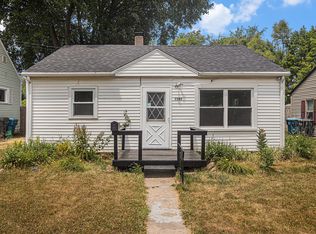 1703 Palmer Ave, Kalamazoo, MI 49001