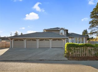 12115 10th Ave SW, Seattle, WA 98146