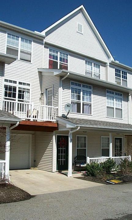 1st image of 1210 Chapman Ln Unit 2