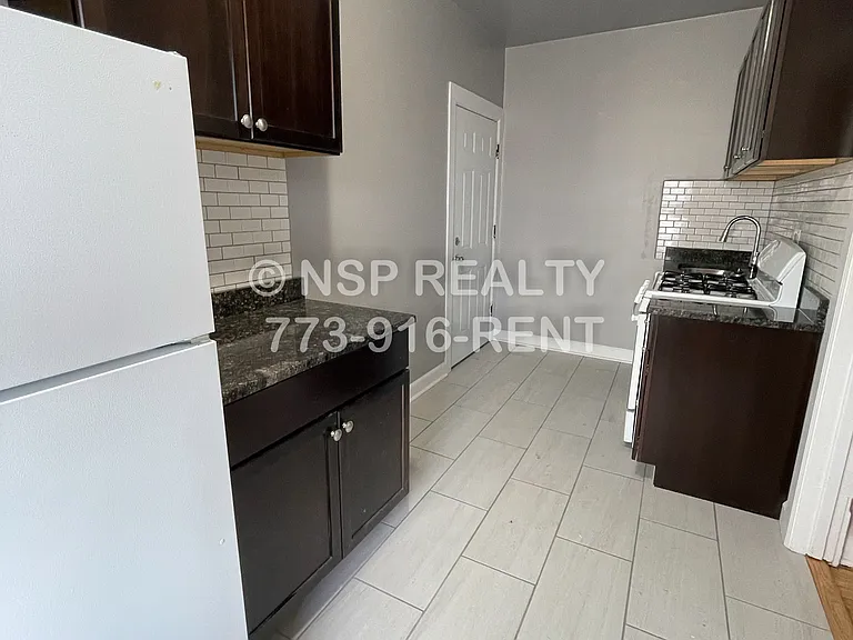 6347 N Magnolia Ave #3L — Photo 2